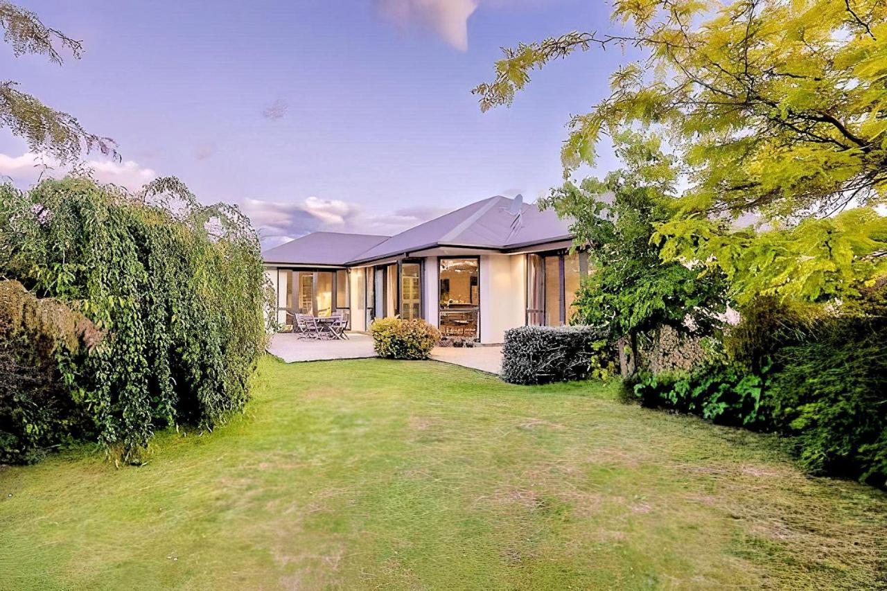 Wanaka Holiday Home Zewnętrze zdjęcie
